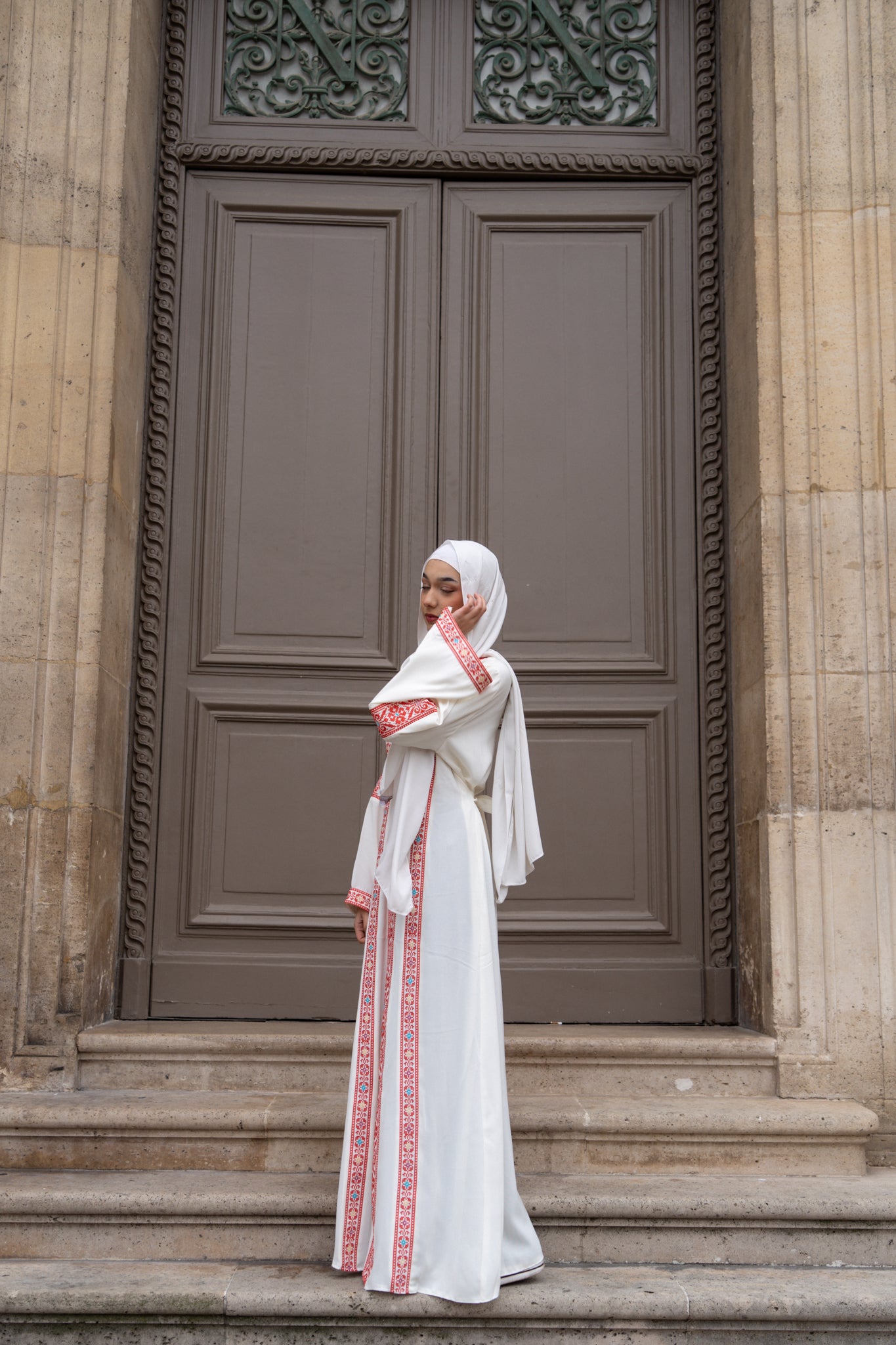 Thob Ramallah - Rouge